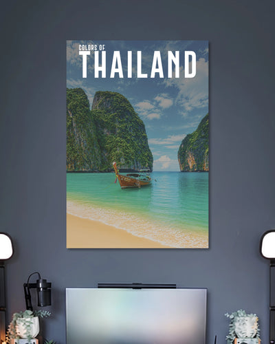 Thailand Tropical Beach Poster poster design: Turquoise waters, towering green cliffs and a traditional longtail boat capture the beauty of Thailand’s tropical coastline. The vibrant colours and scenic beach setting bring a relaxed holiday feel to your room.
